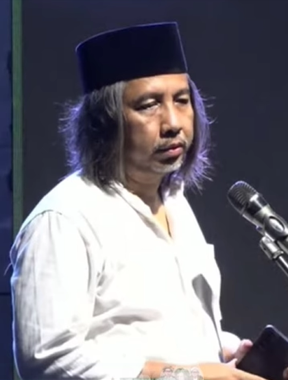 Makam Sentono Gedong Kediri