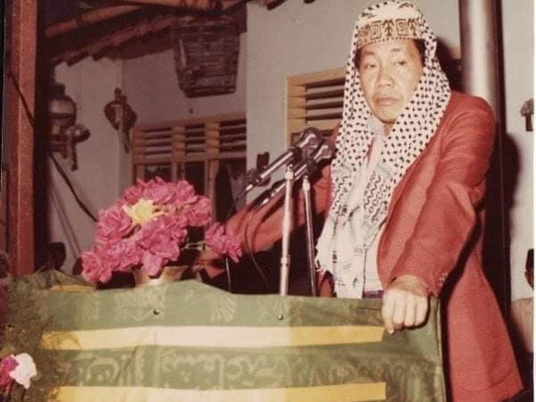 Jejak Histori KH. Musta'in Romli